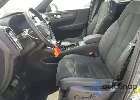 2023 Volvo Xc40 Recharge Ultimate z USA, uszkodzony, nr VIN YV4ED3UM6P2990737